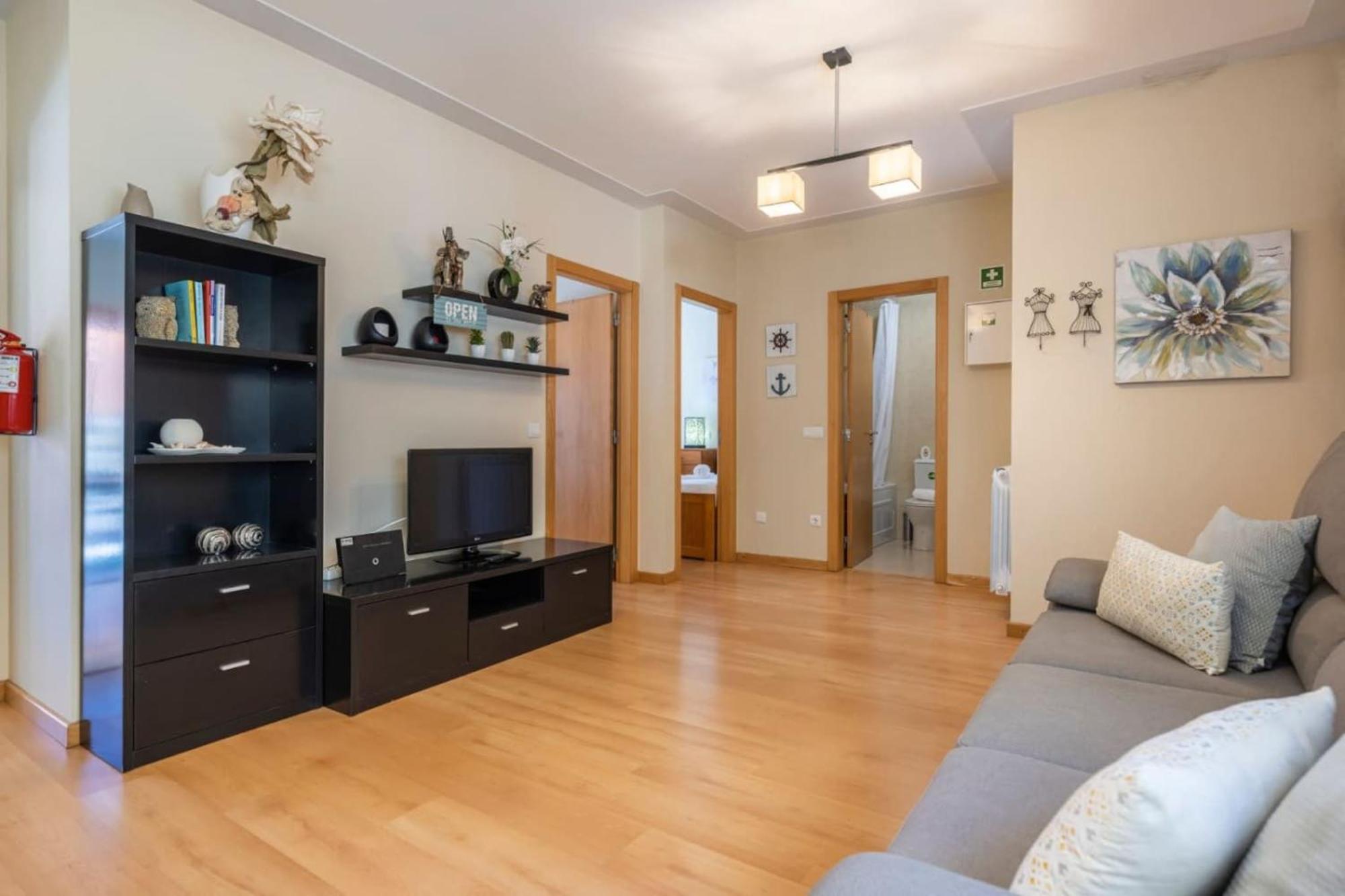 T2 Apartment *
