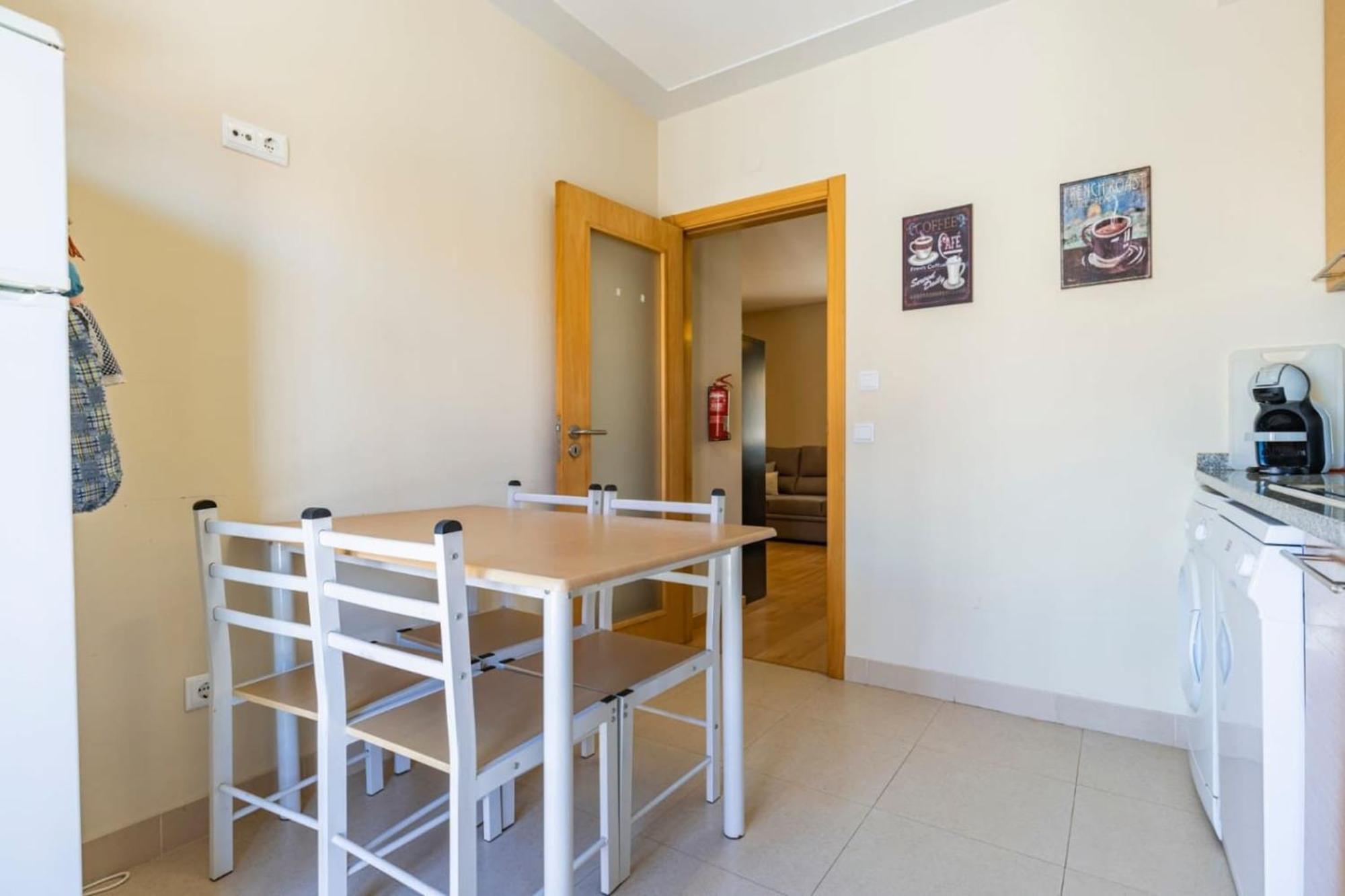 Apartment T2 *