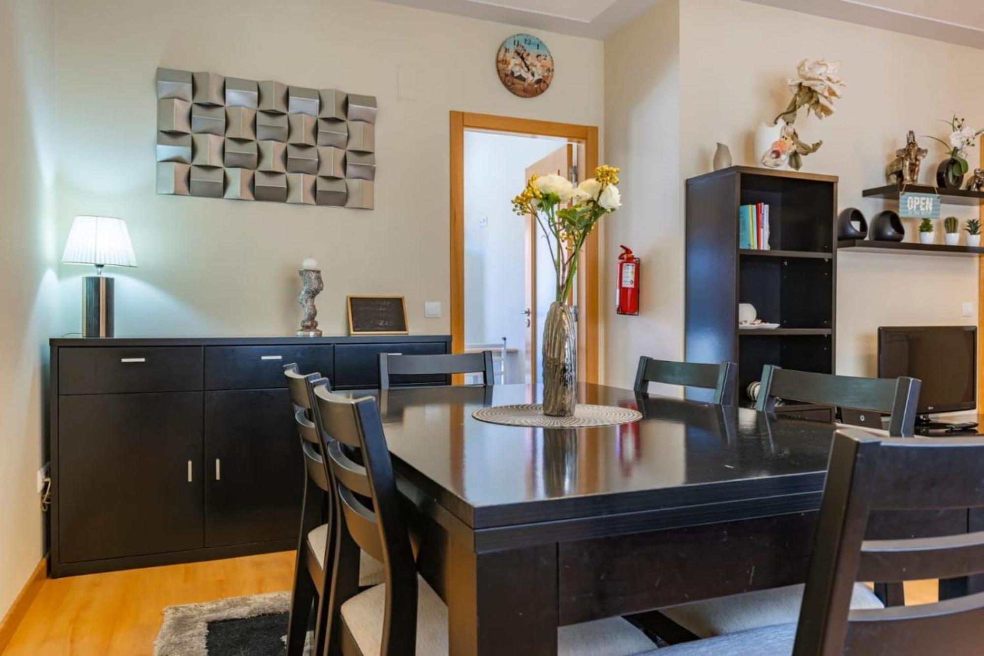 Apartamento T2 *